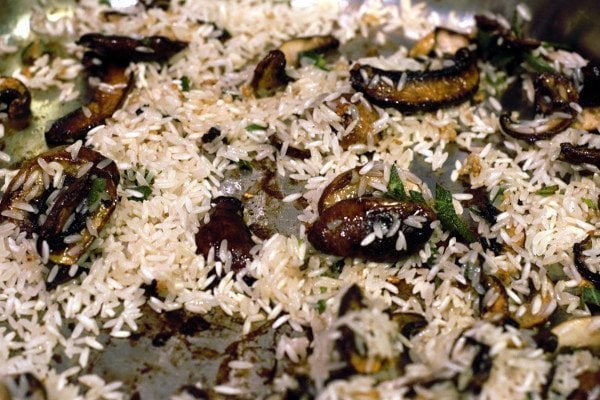 toasted long grain rice with sauteed mushrooms