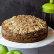 featured image apple streusel cake